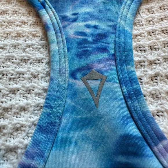 NWOT Set of 2 Lululemon Ivivva KeepUrCool Racer Tank tops, size 14, reversible - Picture 8 of 11